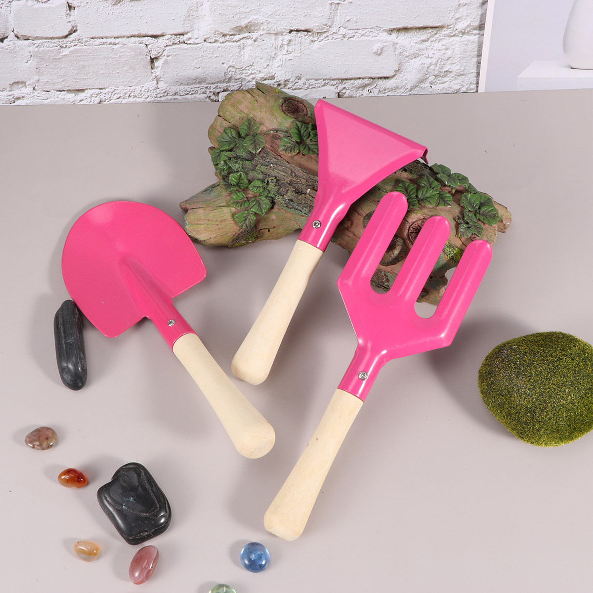 ชุดเครื่องมือทำสวนสำหรับเด็กพร - Kids Outdoor Garden Set บทวิจารณ์และราคา
